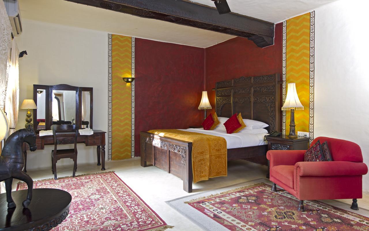 Mihir Garh Hotel Rohat Exterior foto