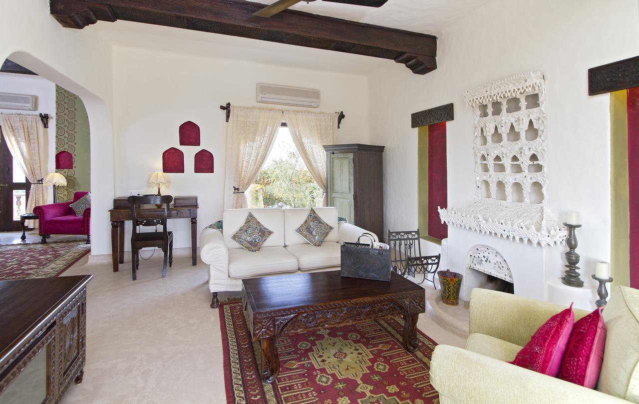 Mihir Garh Hotel Rohat Exterior foto