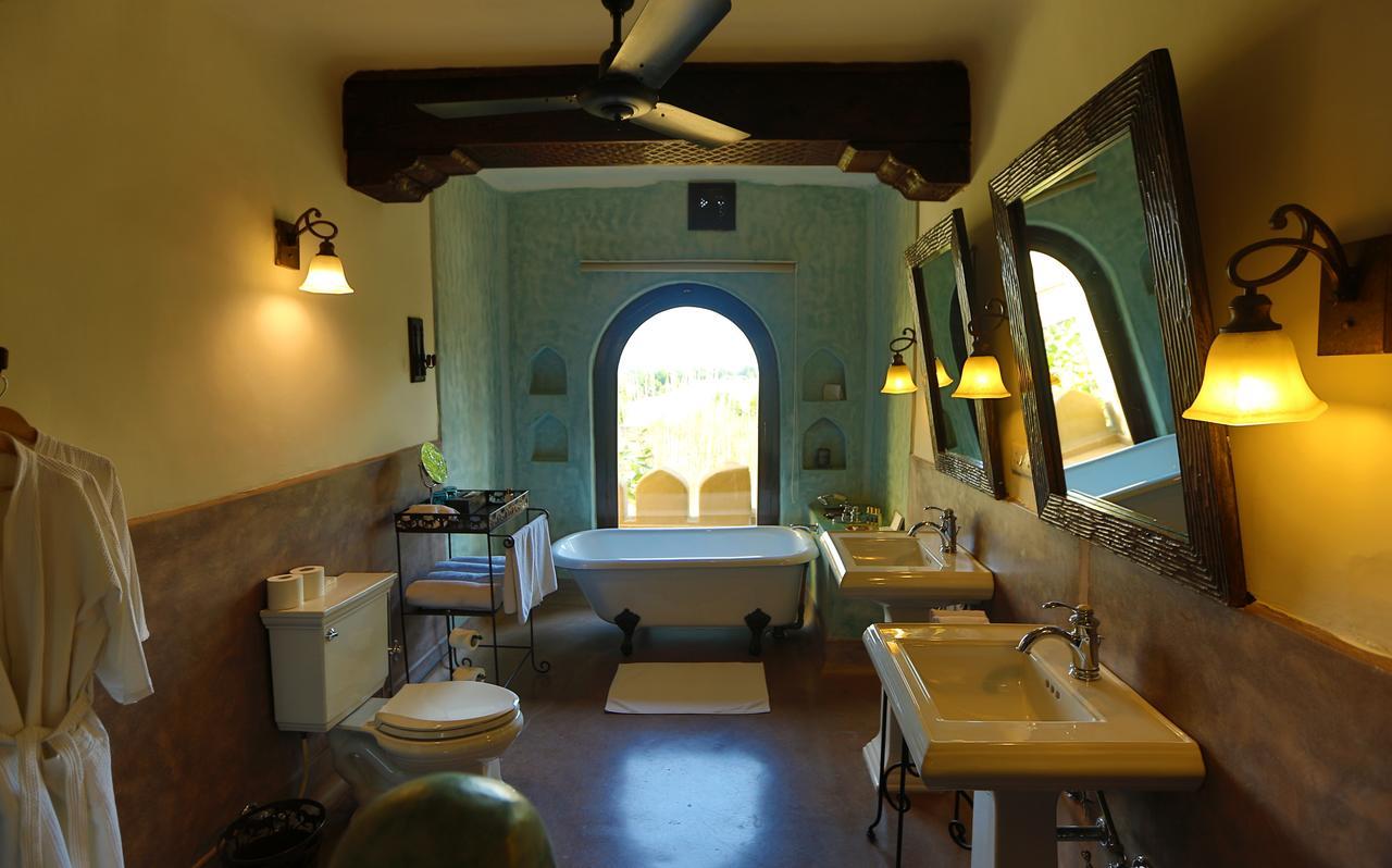 Mihir Garh Hotel Rohat Exterior foto